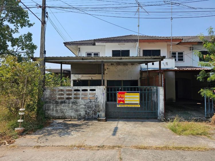 ใช่ 💖 ทาวน์เฮ้าส์ เมืองร้อยเอ็ด ราคาพิเศษ! 💖