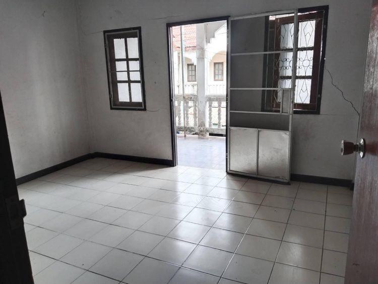 ใช่ 💖 ทาวน์เฮ้าส์ อินทร์บุรี ราคาพิเศษ! 💖 รูปที่ 4