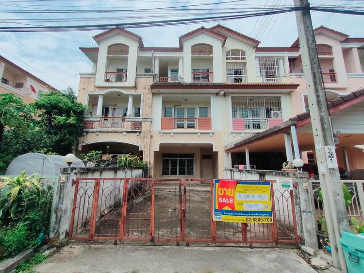 ใช่ 💖 ทาวน์เฮ้าส์ ประเวศ ราคาพิเศษ! 💖