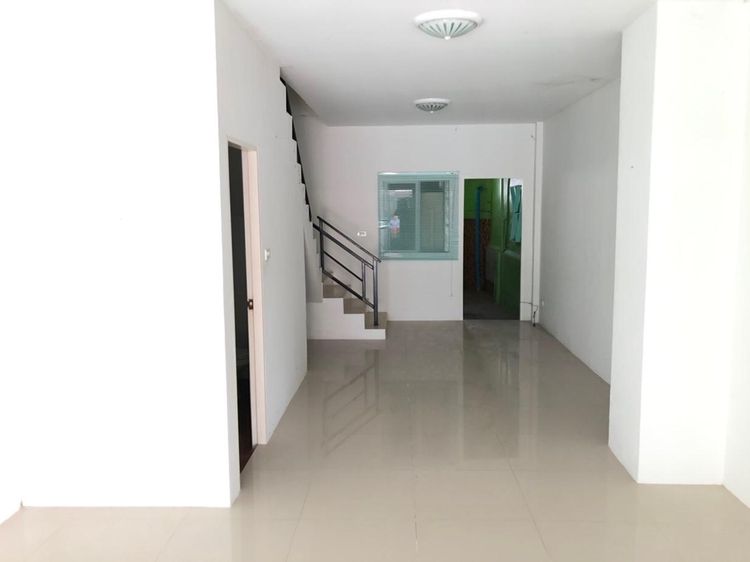 ใช่ 💖 ทาวน์เฮ้าส์ เมืองชลบุรี ราคาพิเศษ! 💖 รูปที่ 4