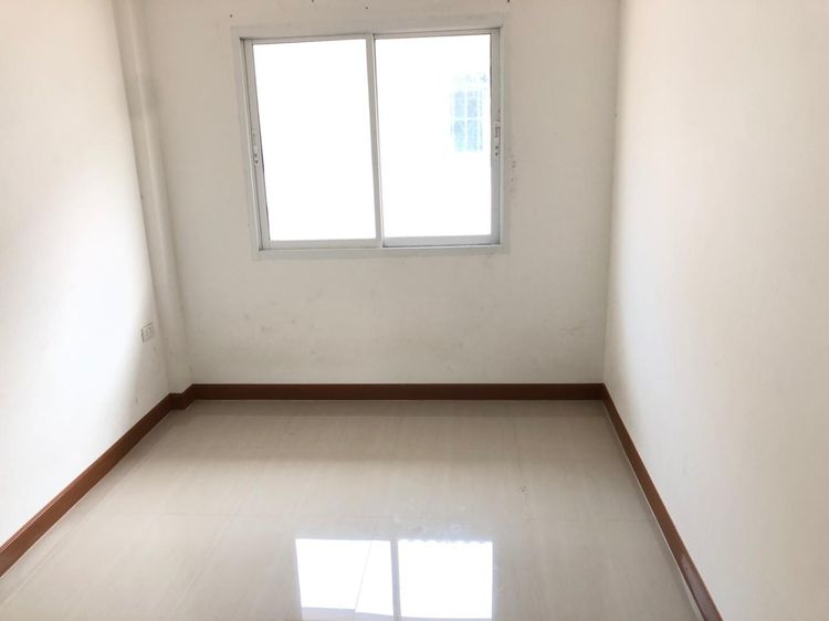 ใช่ 💖 ทาวน์เฮ้าส์ พานทอง ราคาพิเศษ! 💖 รูปที่ 4