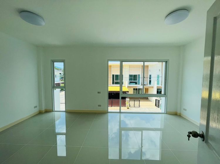 ใช่ 💖 ทาวน์เฮ้าส์ ศรีราชา ราคาพิเศษ! 💖 รูปที่ 4