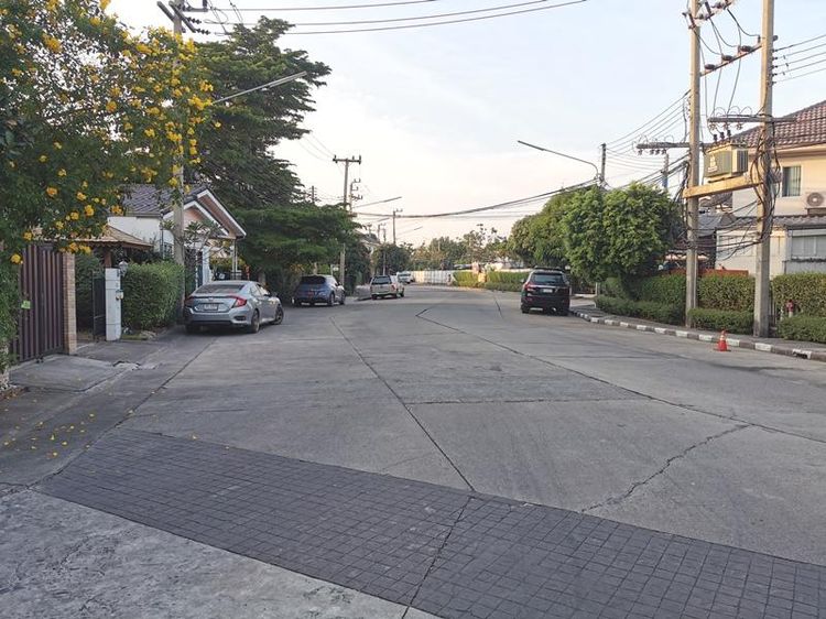 ใช่ 💖 ทาวน์เฮ้าส์ เมืองปทุมธานี ราคาพิเศษ! 💖 รูปที่ 3