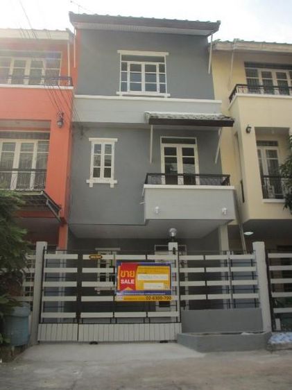 ใช่ 💖 ทาวน์เฮ้าส์ สายไหม ราคาพิเศษ! 💖