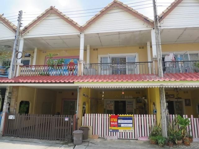 ใช่ 💖 ทาวน์เฮ้าส์ เมืองชลบุรี ราคาพิเศษ! 💖