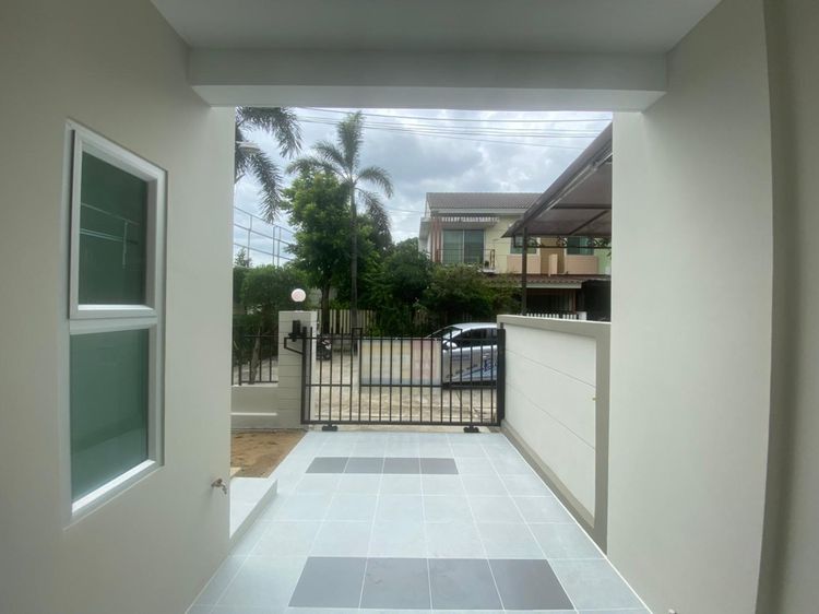 ใช่ 💖 ทาวน์เฮ้าส์ หนองแขม ราคาพิเศษ! 💖 รูปที่ 2