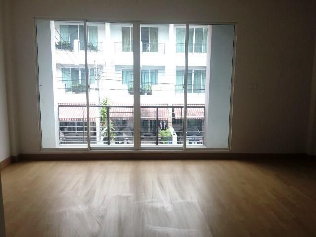 💟 ทาวน์เฮ้าส์ โครงการบ้านกลางเมือง ลาดพร้าว 101 💟 รูปที่ 3