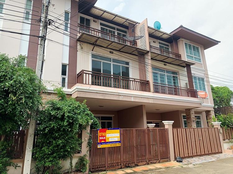 💖 ทาวน์เฮ้าส์ เมืองนนทบุรี ราคาพิเศษ! 💖