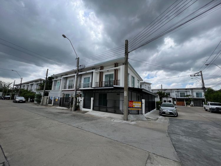 ใช่ 💖 ทาวน์เฮ้าส์ หนองแขม ราคาพิเศษ! 💖 รูปที่ 2