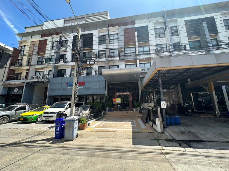 ใช่ 💖 ทาวน์เฮ้าส์ ประเวศ ราคาพิเศษ! 💖