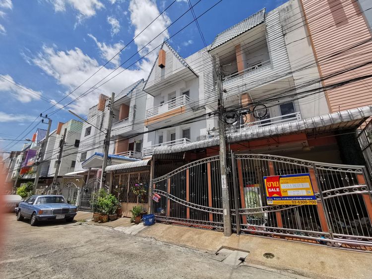 ใช่ 💖 ทาวน์เฮ้าส์ บางบอน ราคาพิเศษ! 💖 รูปที่ 3