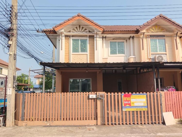 ใช่ 💖 ทาวน์เฮ้าส์ พระสมุทรเจดีย์ ราคาพิเศษ! 💖