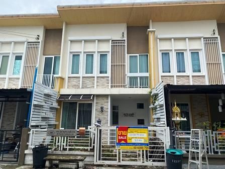 ใช่ 💖 ทาวน์เฮ้าส์ เมืองสมุทรสาคร ราคาพิเศษ! 💖