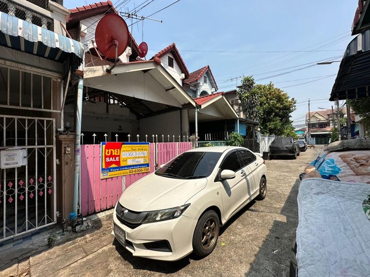 ใช่ 💖 ทาวน์เฮ้าส์ บางเขน ราคาพิเศษ! 💖 รูปที่ 2