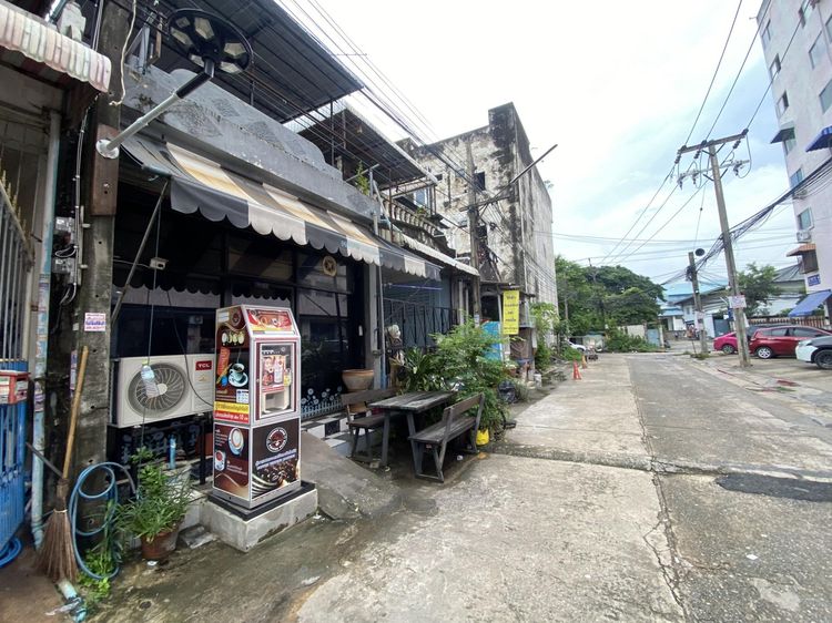 ใช่ 💖 ทาวน์เฮ้าส์ มีนบุรี ราคาพิเศษ! 💖 รูปที่ 3