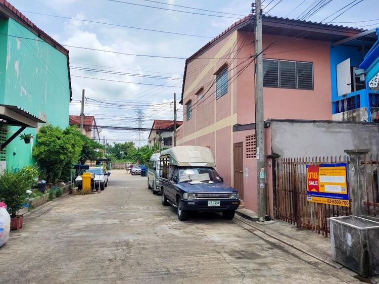 ใช่ 💖 ทาวน์เฮ้าส์ บางบัวทอง ราคาพิเศษ! 💖 รูปที่ 2