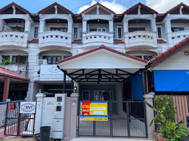 ใช่ 💖 ทาวน์เฮ้าส์ เมืองนนทบุรี ราคาพิเศษ! 💖