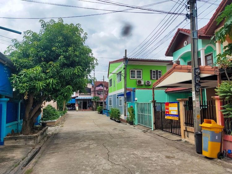 ใช่ 💖 ทาวน์เฮ้าส์ บางบัวทอง ราคาพิเศษ! 💖 รูปที่ 3