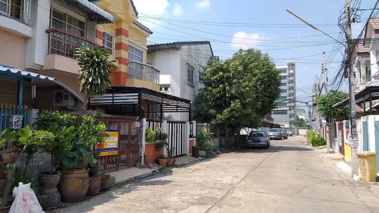 ใช่ 💖 ทาวน์เฮ้าส์ ไทรน้อย ราคาพิเศษ! 💖 รูปที่ 2