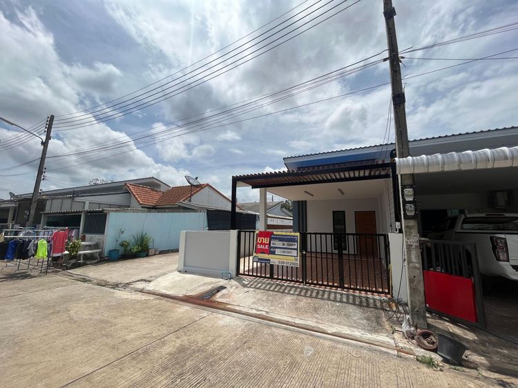 ใช่ 💖 ทาวน์เฮ้าส์ ศรีมหาโพธิ ราคาพิเศษ! 💖