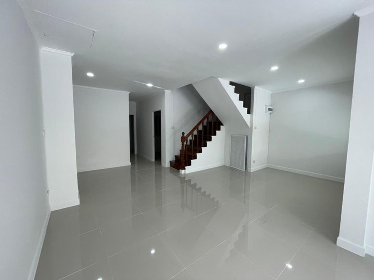 ใช่ 💖 ทาวน์เฮ้าส์ ธัญบุรี ราคาพิเศษ! 💖 รูปที่ 2