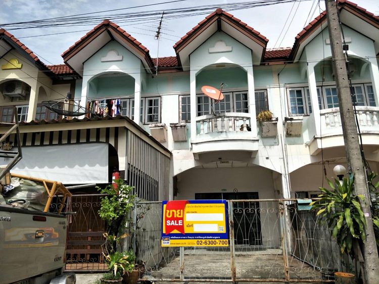 ใช่ 💖 ทาวน์เฮ้าส์ ลำลูกกา ราคาพิเศษ! 💖