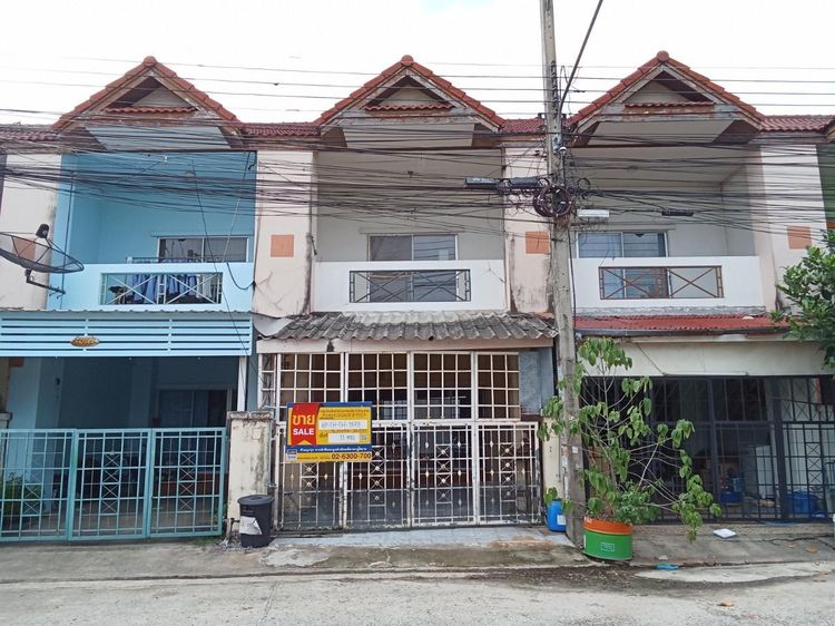 ใช่ 💖 ทาวน์เฮ้าส์ สามโคก ราคาพิเศษ! 💖