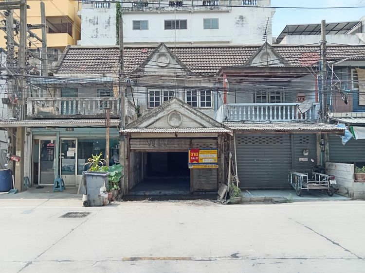 ใช่ 💖 ทาวน์เฮ้าส์ คลองหลวง ราคาพิเศษ! 💖