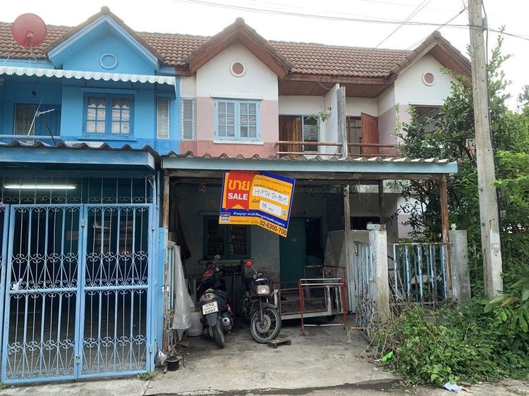 ใช่ 💖 ทาวน์เฮ้าส์ ลาดหลุมแก้ว ราคาพิเศษ! 💖