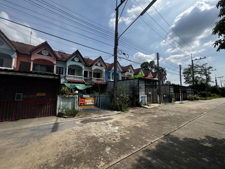 ใช่ 💖 ทาวน์เฮ้าส์ คลองหลวง ราคาพิเศษ! 💖 รูปที่ 2