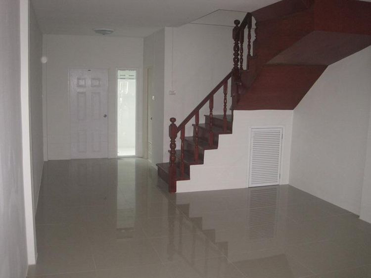 ใช่ 💖 ทาวน์เฮ้าส์ เมืองสมุทรปราการ ราคาพิเศษ! 💖 รูปที่ 3