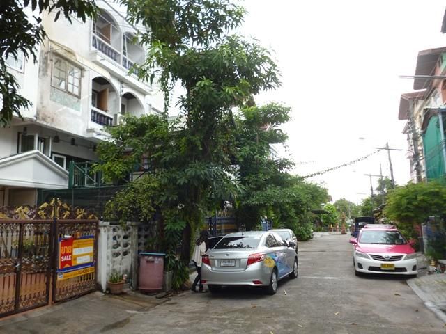 ใช่ 💖 ทาวน์เฮ้าส์ เมืองสมุทรปราการ ราคาพิเศษ! 💖 รูปที่ 3