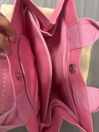 กระเป๋า everyday apparels ไซส์ small สีชมพู รูปที่ 5