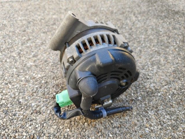 โลโก้ฝาท้าย Honda Accord G7 ปี03-04 มีอย่างละตัวครับ ของแท้ สภาพดี ไม่มีหัก และ ไดชาร์จเครื่อง 2.4 เก่าญี่ปุ่น คิ้วโครเมี่ยมกระจังหน้าแยกขายได้ รูปที่ 7