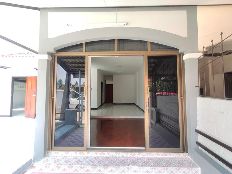 ใช่ 💖 บ้าน วารินชำราบ ราคาพิเศษ! 💖 รูปที่ 3