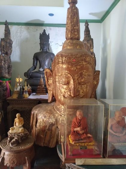 ขายเหมาสมบัติเก่า