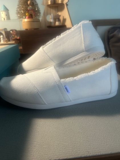 รองเท้า TOMS มือ 1 ของแท้  รูปที่ 6