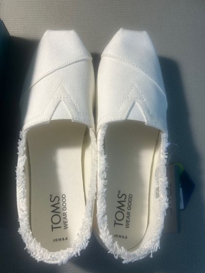 รองเท้า TOMS มือ 1 ของแท้  รูปที่ 3