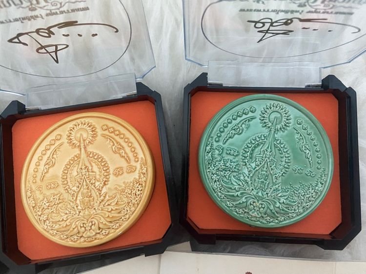 จตุคามรามเทพ อภิปัญญามหาเศรษฐี ครบ3 องค์รุุ่นกระเบื้องเคลือบ ของแท้ พร้อมลายเซ็นสด อาจารย์ เฉลิมชัย ผู้สร้างวัดร่องขุ่น รูปที่ 7