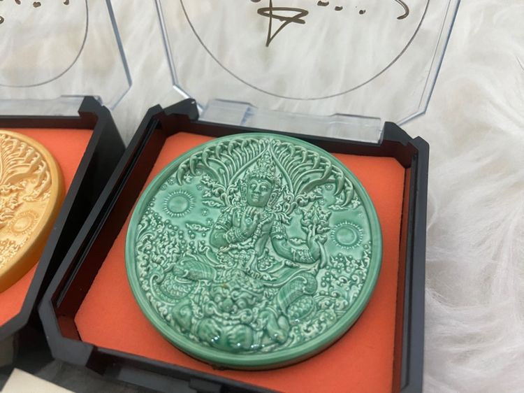 จตุคามรามเทพ อภิปัญญามหาเศรษฐี ครบ3 องค์รุุ่นกระเบื้องเคลือบ ของแท้ พร้อมลายเซ็นสด อาจารย์ เฉลิมชัย ผู้สร้างวัดร่องขุ่น รูปที่ 5