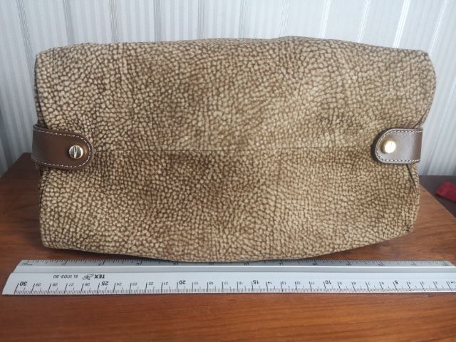 กระเป๋าถือ ผญ   หนังกวางredwall ( made in Italy)​ รูปที่ 4