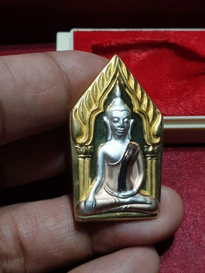 พระขุนแผน กุมารทอง พิธีไหว้ครูบูรพาจารย์ หลวงพ่อพูล วัดไผ่ล้อม นครปฐม ปี 48 เนื้อสามกษัตริย์ สภาพสวย แชมป์ เหรียญจริงสวยมาก รับประกันพระแท้ รูปที่ 6