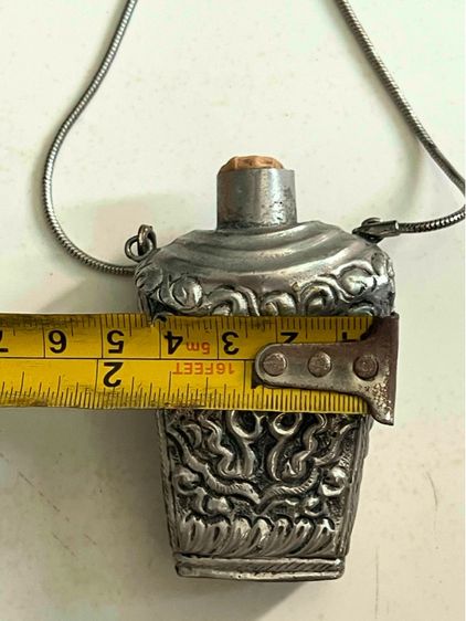 สร้อยคอ แกะสลักลายของมงคล กะไหล่เงินเก่าสะสม รูปที่ 12