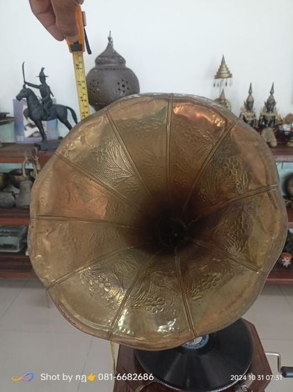 เครื่องเล่นแผ่นเสียงเก่าปากแตรแผ่นครั่งแบบไขลาน รูปที่ 13