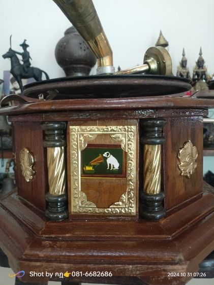 เครื่องเล่นแผ่นเสียงเก่าปากแตรแผ่นครั่งแบบไขลาน รูปที่ 6