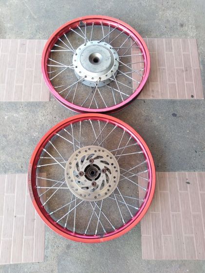 ชุด​วงล้อ​ส​กรุ๊ป​ปี้​และ​คลิก​ รูปที่ 4