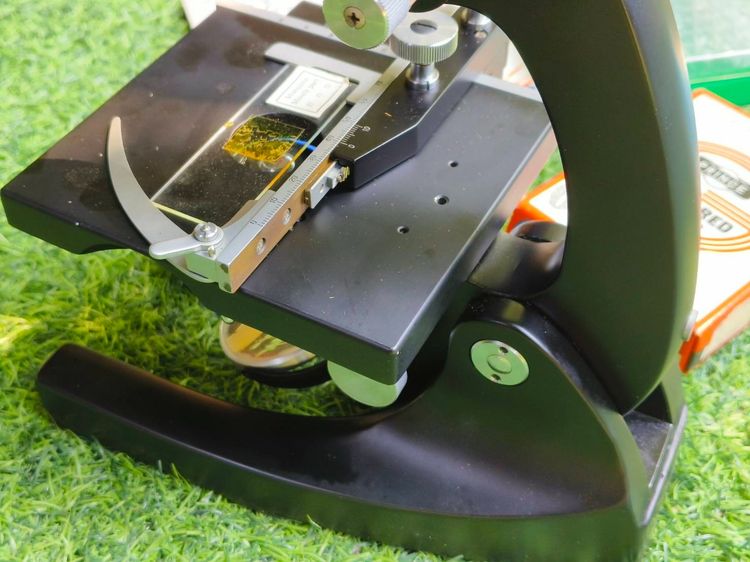 ขาย    กล้องจุลทรรศน์    Carton    สภาพใหม่เก่าเก็บ     มือสองญี่ปุ่น  รูปที่ 6