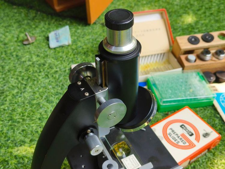 ขาย    กล้องจุลทรรศน์    Carton    สภาพใหม่เก่าเก็บ     มือสองญี่ปุ่น  รูปที่ 7