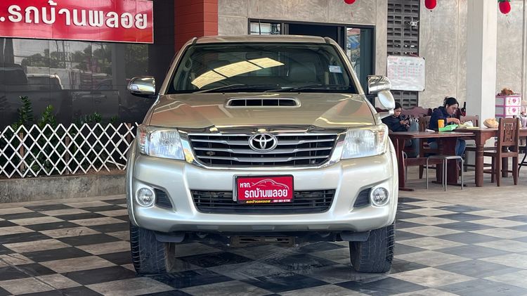 Toyota Hilux Vigo Champ 2013 Smart Cab 2.5 E VNT Prerunner 50thAnniversary Pickup ดีเซล ไม่ติดแก๊ส เกียร์ธรรมดา บรอนซ์ทอง รูปที่ 2