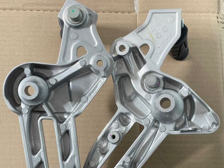 พักเท้าGrom msx125 แท้  รหัส K26 ซ้าย-ขวา หน้า-หลัง รูปที่ 8